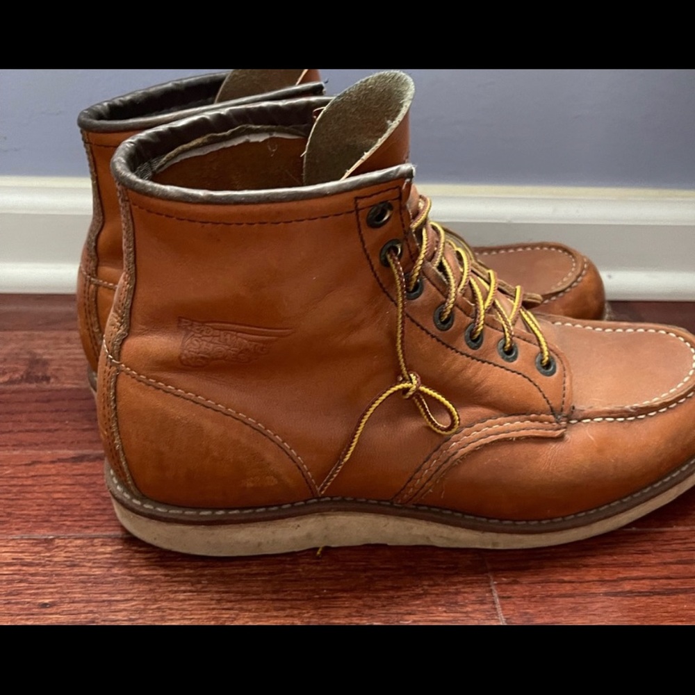 Redwing Moc Toe boots